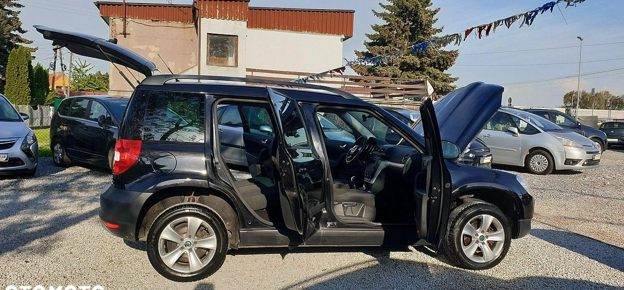 Skoda Yeti cena 25800 przebieg: 238000, rok produkcji 2010 z Zgorzelec małe 529